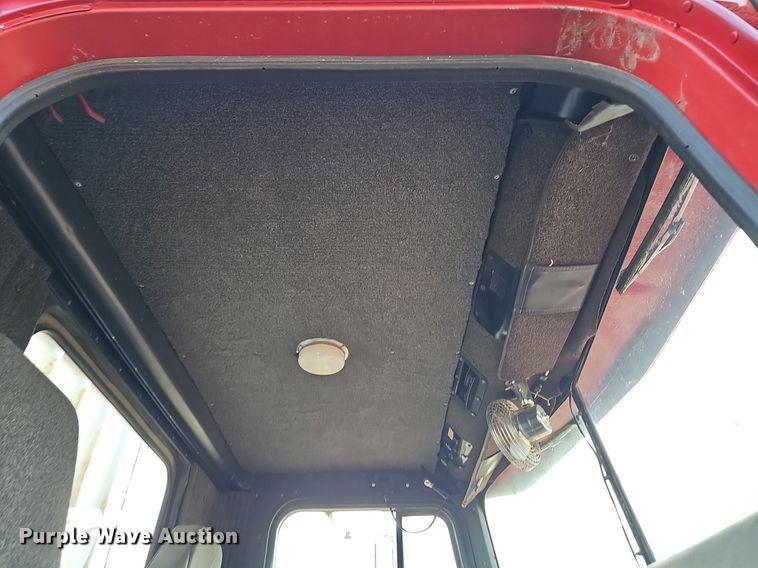 image for item NT9912 1988 International F9370  grain truck with trailer