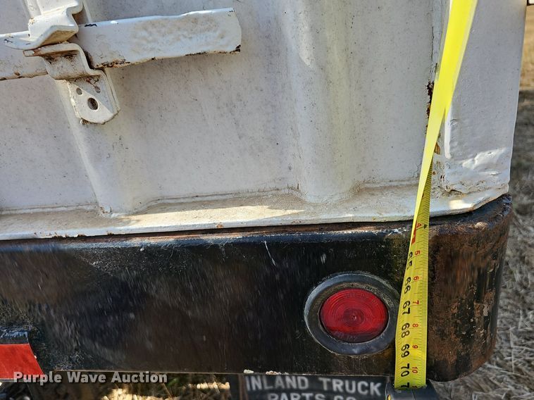 image for item NT9912 1988 International F9370  grain truck with trailer