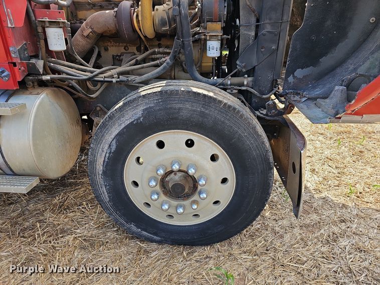 image for item NT9912 1988 International F9370  grain truck with trailer