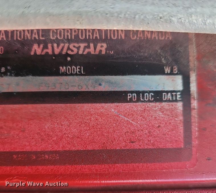 image for item NT9912 1988 International F9370  grain truck with trailer