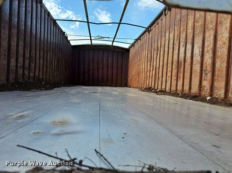 image for item NT9912 1988 International F9370  grain truck with trailer