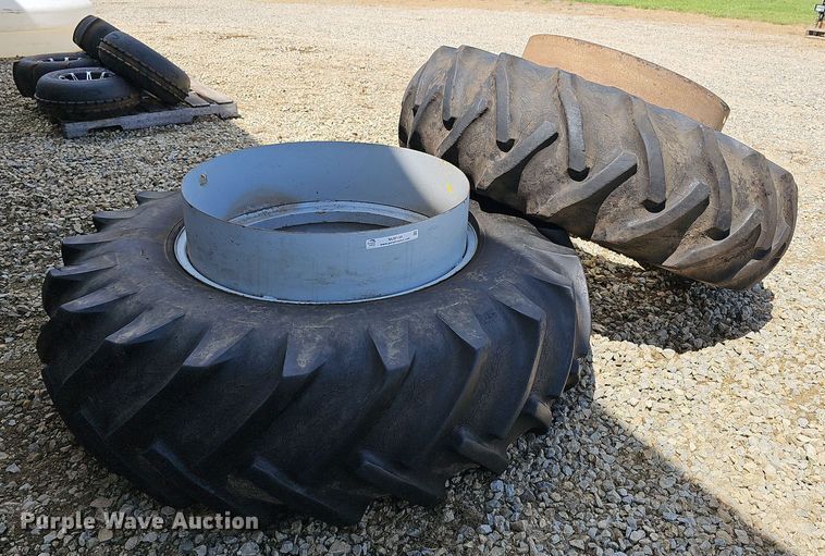 image for item NU9134 Tires and wheels