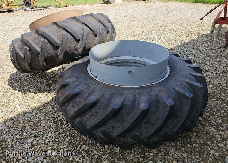 image for item NU9134 Tires and wheels