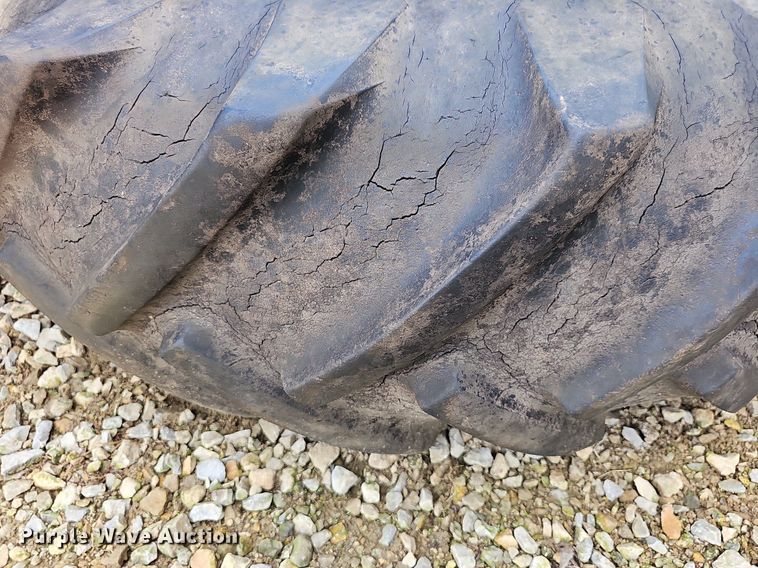 image for item NU9134 Tires and wheels