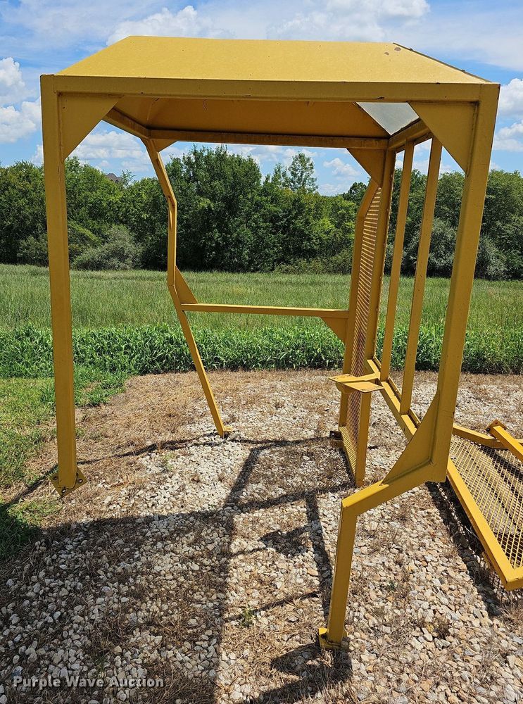 image for item NU9137 (2) tractor attachments