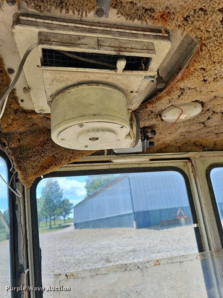 image for item NU9137 (2) tractor attachments