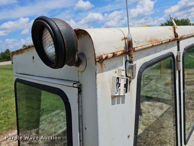 image for item NU9137 (2) tractor attachments