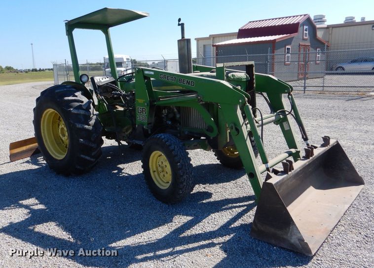 image for item NY9607 1970 John Deere 2020  tractor