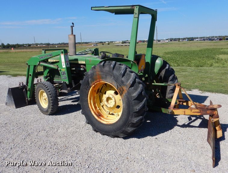 image for item NY9607 1970 John Deere 2020  tractor