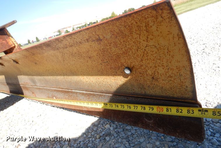 image for item NY9607 1970 John Deere 2020  tractor