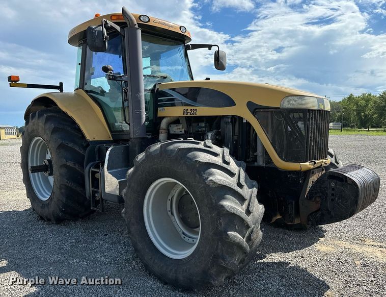 image for item OC9139 2008 Challenger MT665B  MFWD tractor