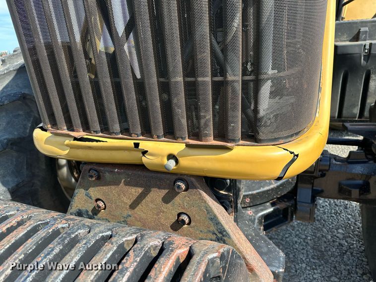 image for item OC9139 2008 Challenger MT665B  MFWD tractor