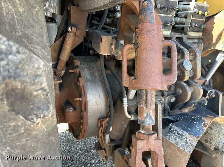 image for item OC9139 2008 Challenger MT665B  MFWD tractor