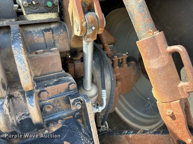 image for item OC9139 2008 Challenger MT665B  MFWD tractor