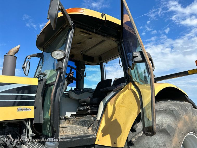 image for item OC9139 2008 Challenger MT665B  MFWD tractor