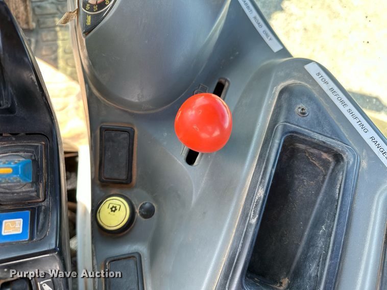 image for item OC9139 2008 Challenger MT665B  MFWD tractor