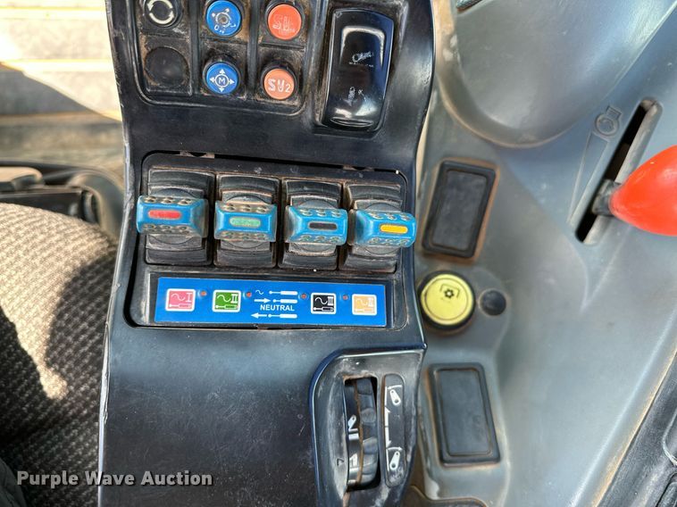 image for item OC9139 2008 Challenger MT665B  MFWD tractor