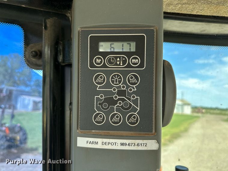 image for item OC9139 2008 Challenger MT665B  MFWD tractor