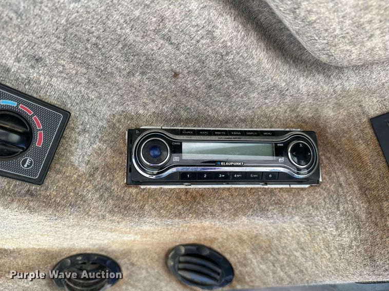 image for item OC9139 2008 Challenger MT665B  MFWD tractor