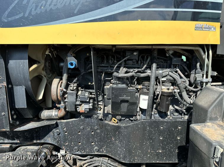 image for item OC9139 2008 Challenger MT665B  MFWD tractor