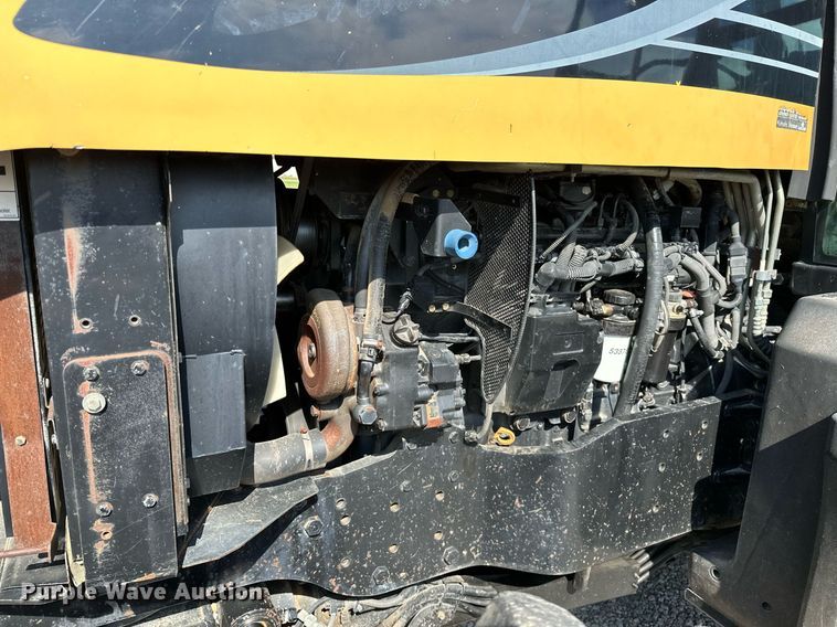 image for item OC9139 2008 Challenger MT665B  MFWD tractor