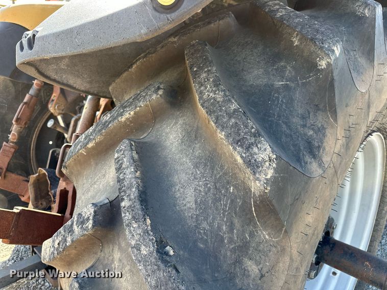 image for item OC9139 2008 Challenger MT665B  MFWD tractor