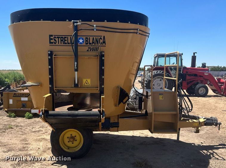 image for item OC9313 Estrella Blanca ZV600  feed grinder/mixer