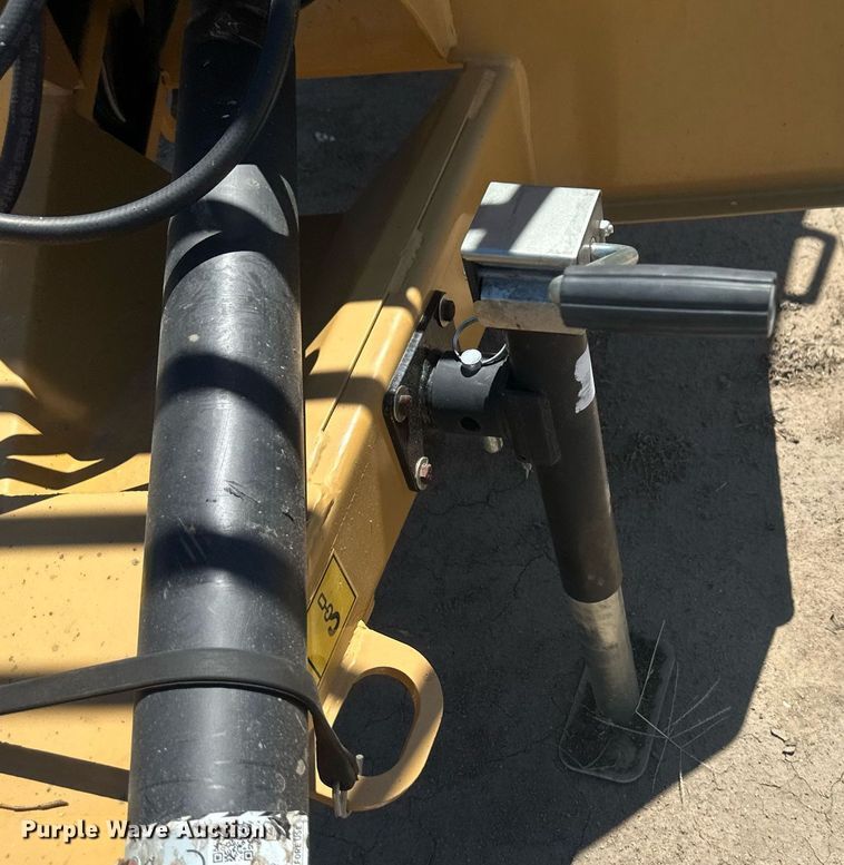 image for item OC9313 Estrella Blanca ZV600  feed grinder/mixer