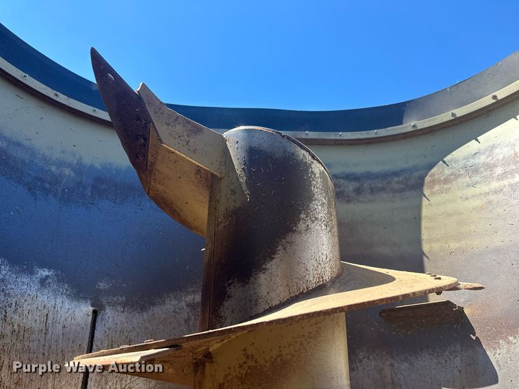 image for item OC9313 Estrella Blanca ZV600  feed grinder/mixer