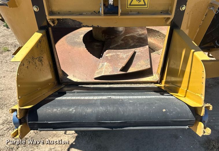 image for item OC9313 Estrella Blanca ZV600  feed grinder/mixer