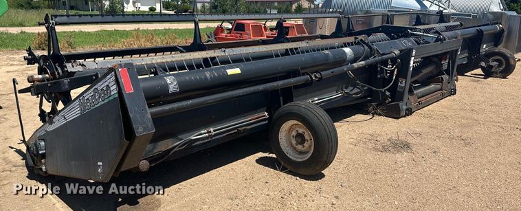 image for item OC9316 1998 MacDon  draper head