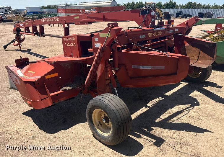 image for item OC9318 New Holland 1441  swather / windrower