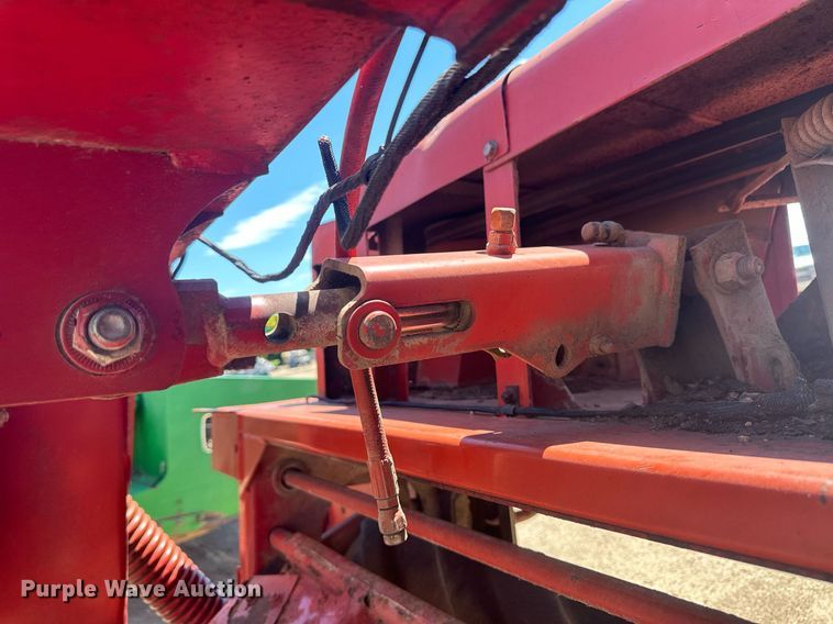 image for item OC9318 New Holland 1441  swather / windrower