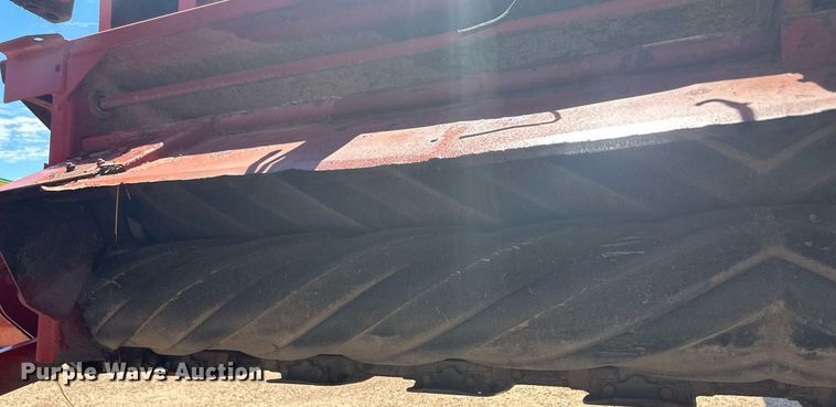 image for item OC9318 New Holland 1441  swather / windrower