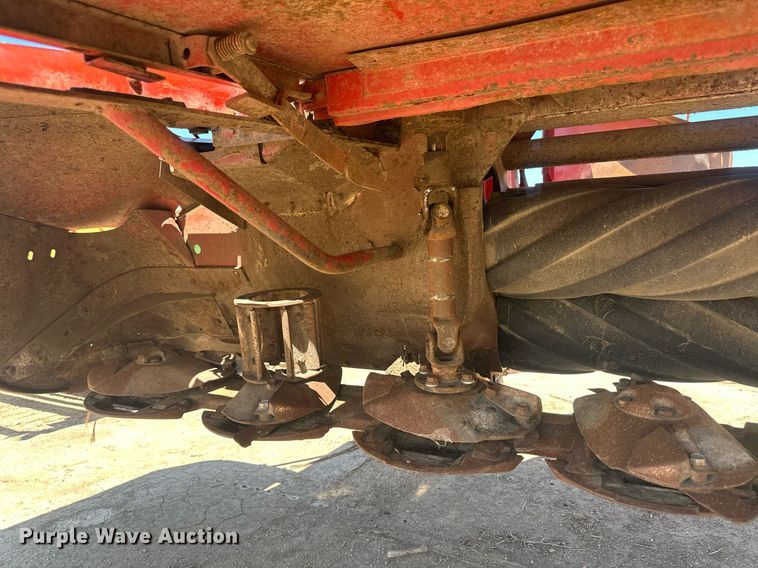 image for item OC9318 New Holland 1441  swather / windrower