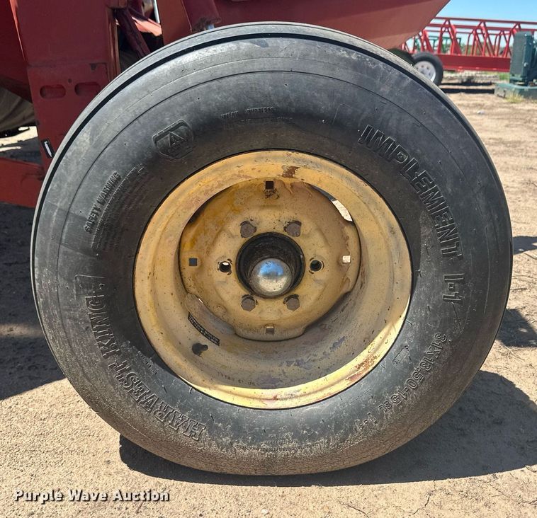 image for item OC9318 New Holland 1441  swather / windrower