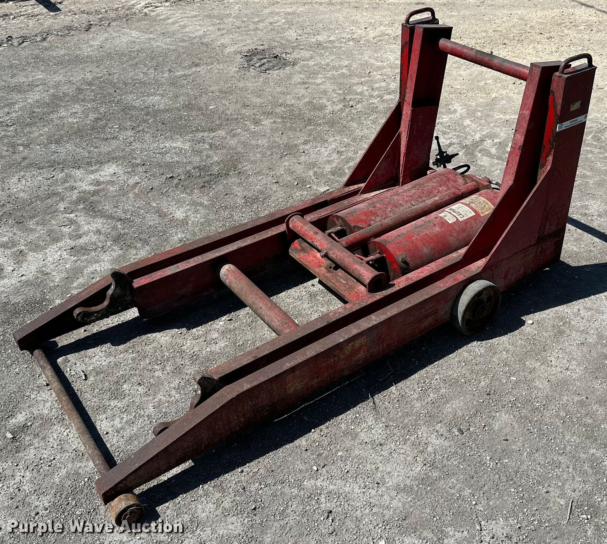Rotunda NR-51 air lift jack in Phillipsburg, KS | Item NP9952 sold ...