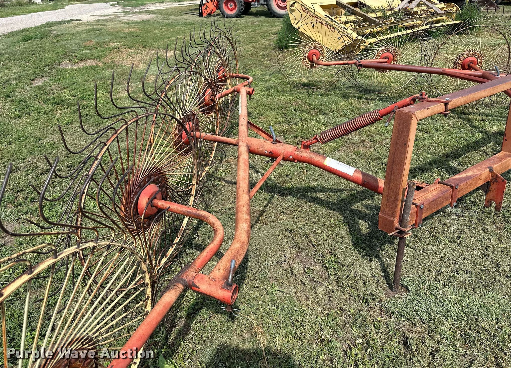Hay rake in Hays, KS | Item NP9977 sold | Purple Wave