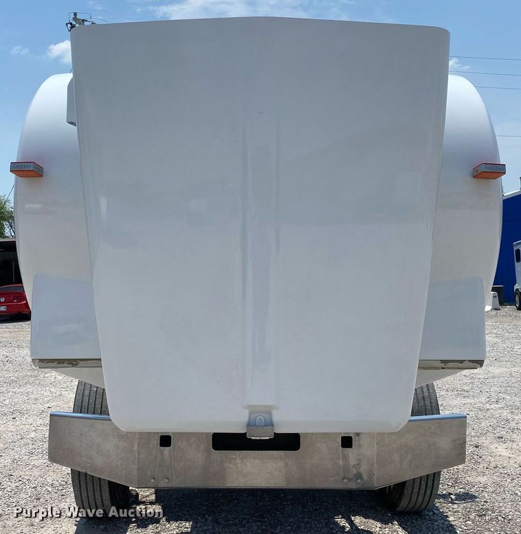 image for item DI7817 1995 Kenworth T800 semi truck