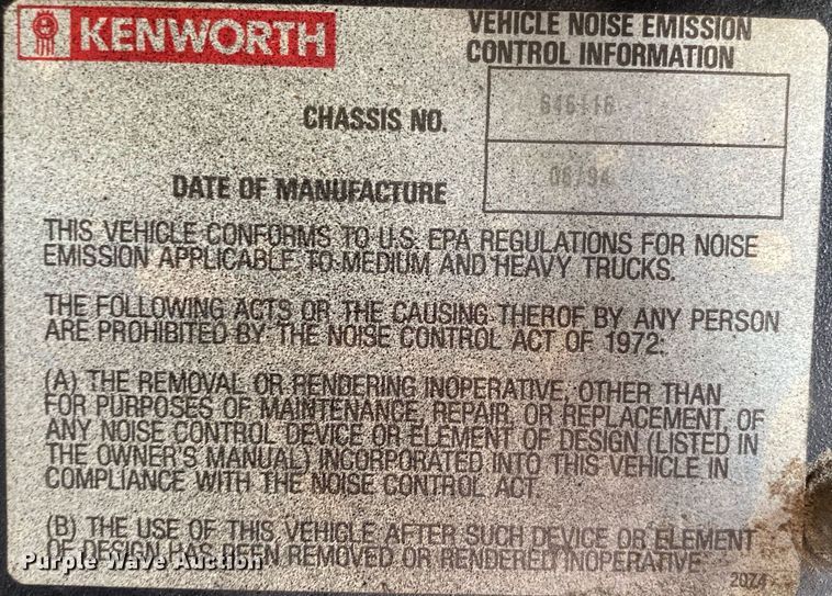 image for item DI7817 1995 Kenworth T800 semi truck