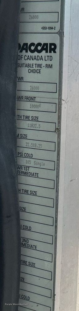 image for item DI7948 2009 Peterbilt 335  truck cab and chassis