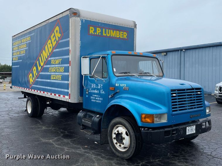 image for item DL3965 1998 International 4700  box truck