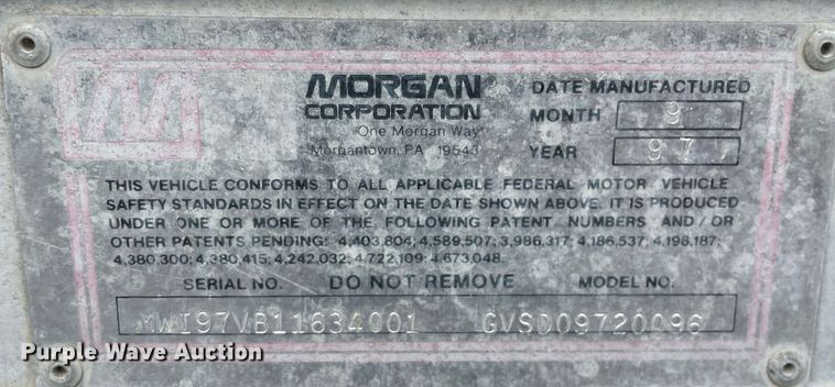 image for item DL3965 1998 International 4700  box truck