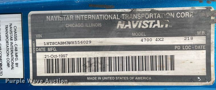 image for item DL3965 1998 International 4700  box truck