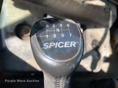 image for item DL7204 1998 International 8100  semi truck