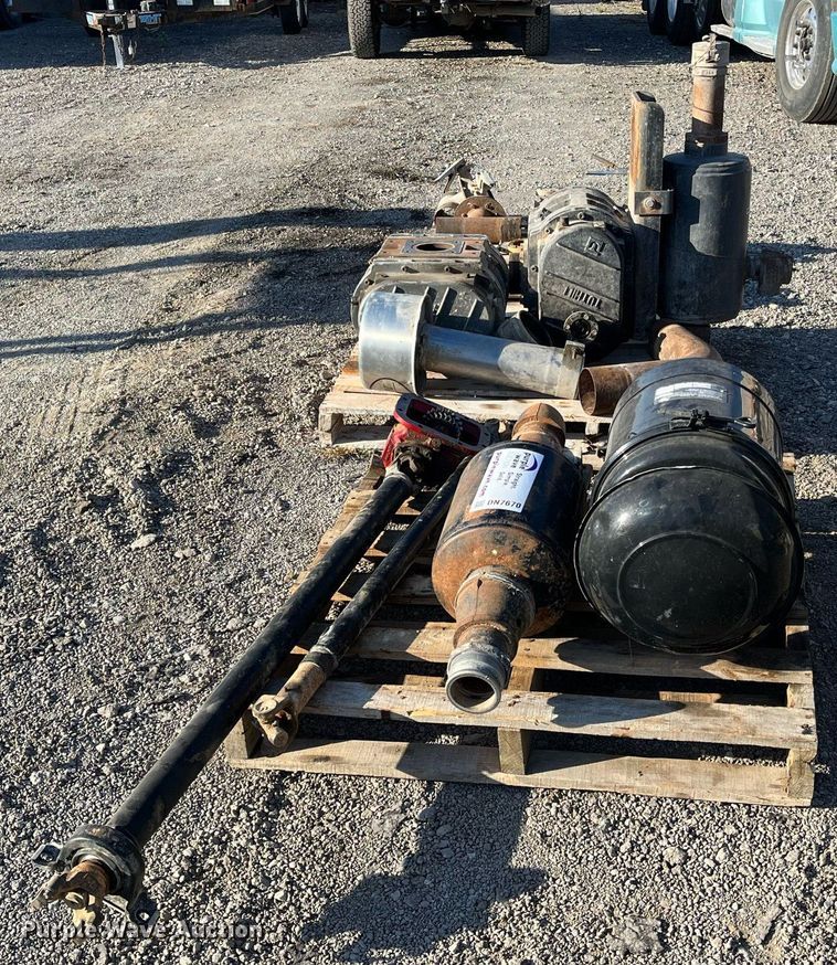 image for item DN7670 Truck parts