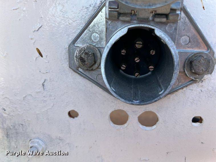 image for item DN7671 1976 Freuhauf  pneumatic dry bulk trailer