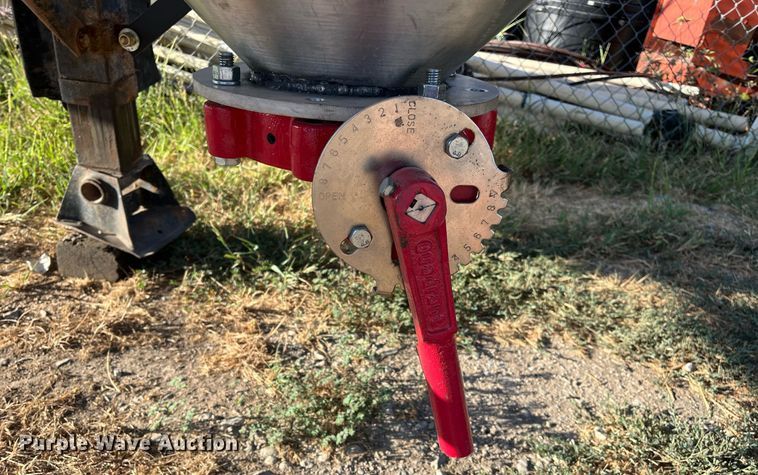 image for item DN7671 1976 Freuhauf  pneumatic dry bulk trailer