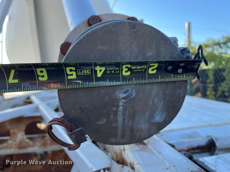 image for item DN7671 1976 Freuhauf  pneumatic dry bulk trailer