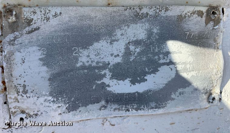 image for item DN7671 1976 Freuhauf  pneumatic dry bulk trailer